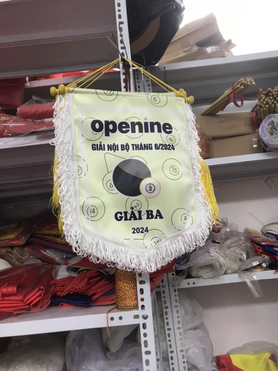 In cờ lưu niệm giá rẻ