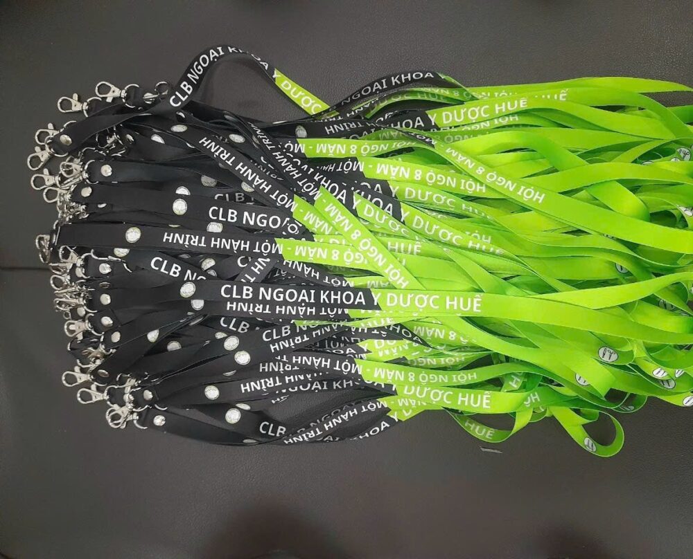 Dây đeo thẻ sinh viên