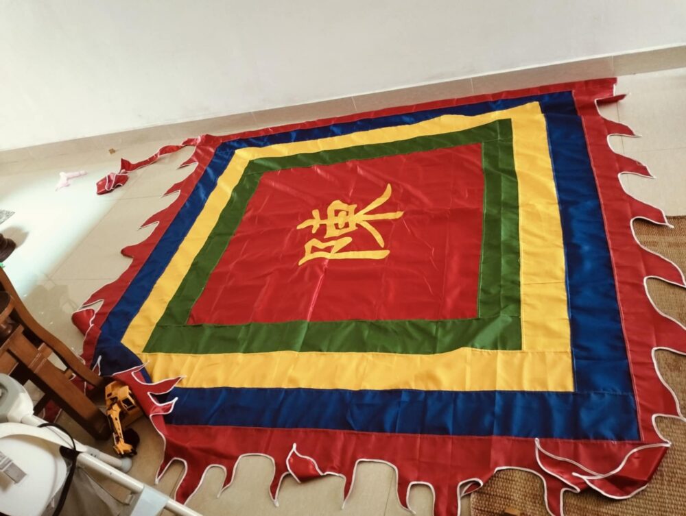 In cờ lễ hội giá rẻ